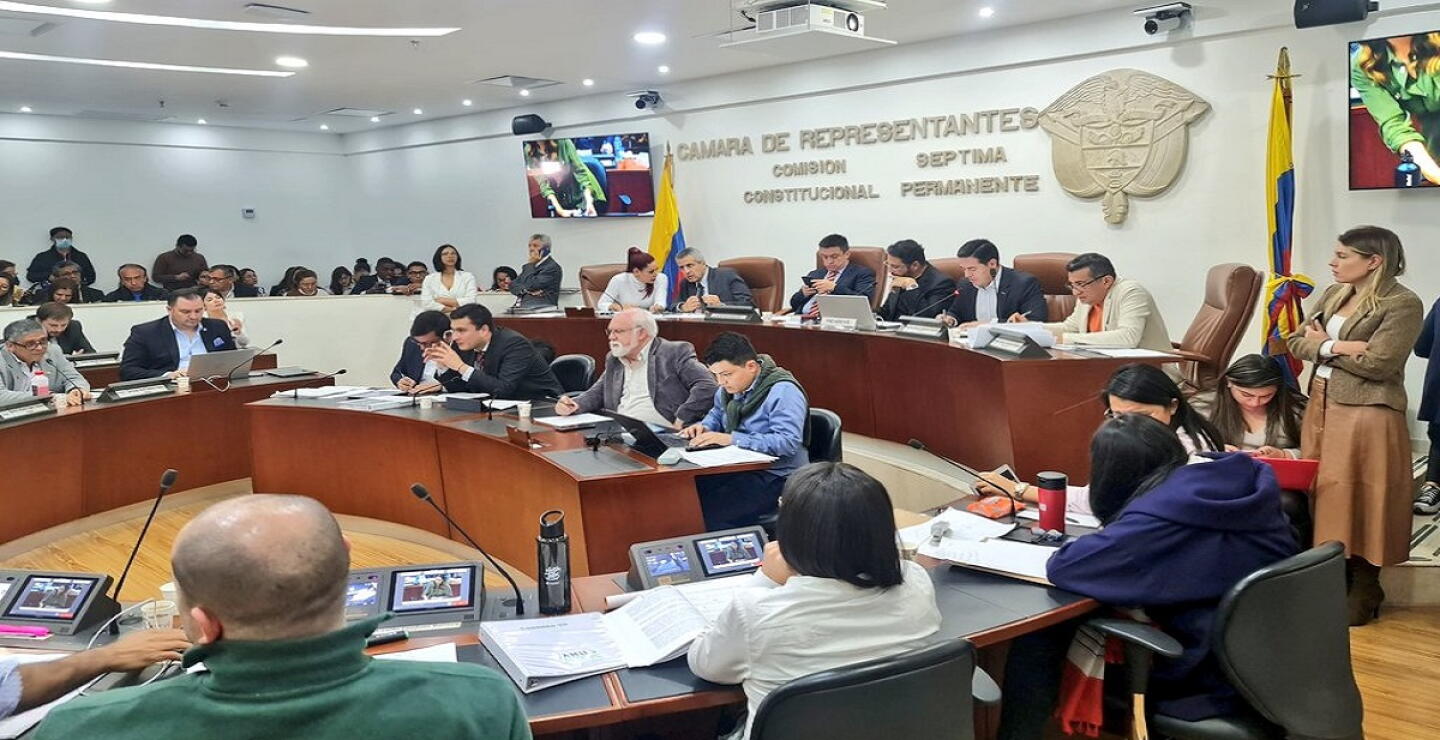 Partido de La U no apoyará la reforma laboral, cuyo debate volvió a ser aplazado