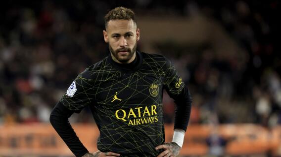 Neymar, estrella brasileña del París Saint-Germain. Neymar, estrella brasileña del París Saint-Germain.