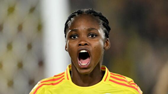 Linda Caicedo celebrando con la Selección Colombia Linda Caicedo celebrando con la Selección Colombia
