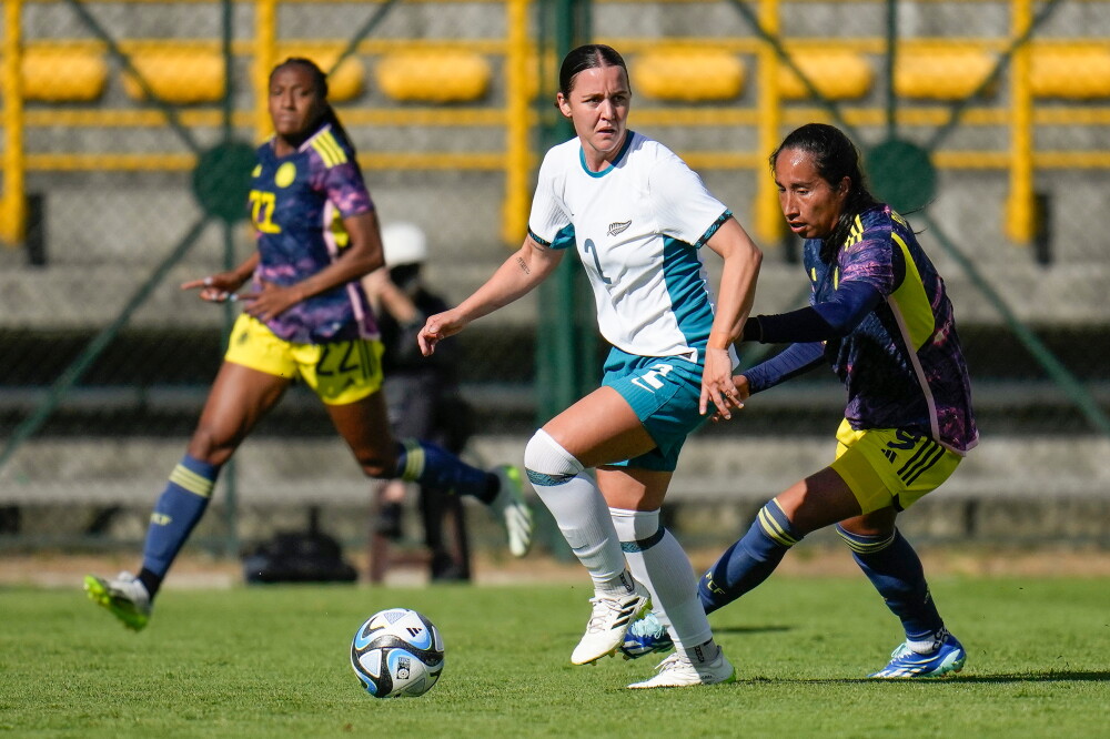 Colombia femenina vs Nueva Zelanda, en el estadio de Techo