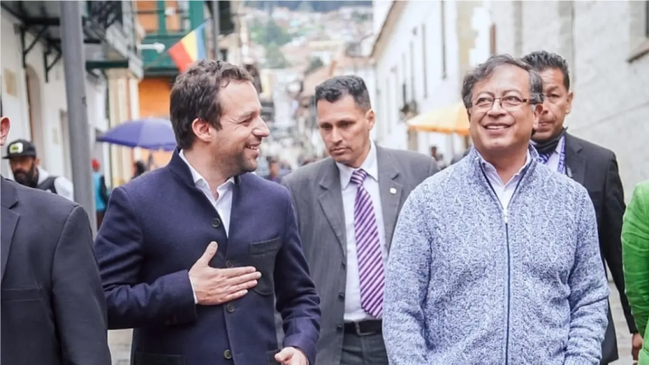 Luis Ernesto Gómez Londoño: Últimas noticias en Blu Radio