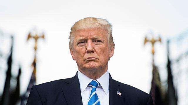 Donald Trump afirma que no descarta "una opción militar" en Venezuela