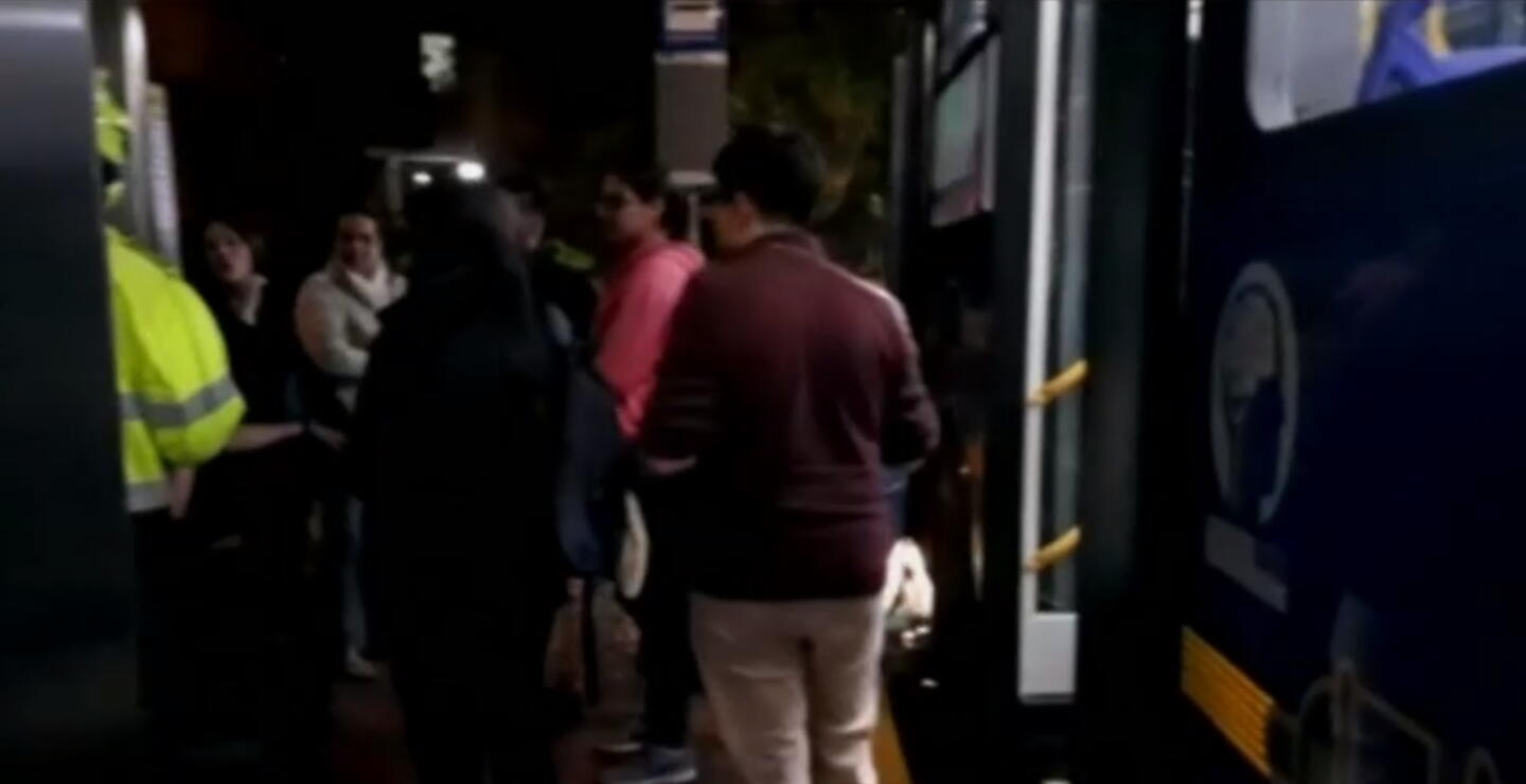 Dos robos masivos a buses del SITP dejan 25 personas asaltadas