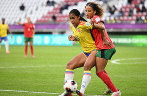 Maithe López en acción de juego con Colombia vs. Portugal en partido del Mundial Femenino Sub-20.
