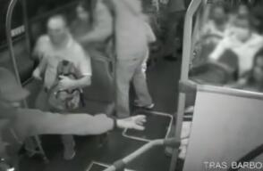 Buscan a estos asaltantes tras hurto masivo en un bus de la ruta Medellín-Barbosa