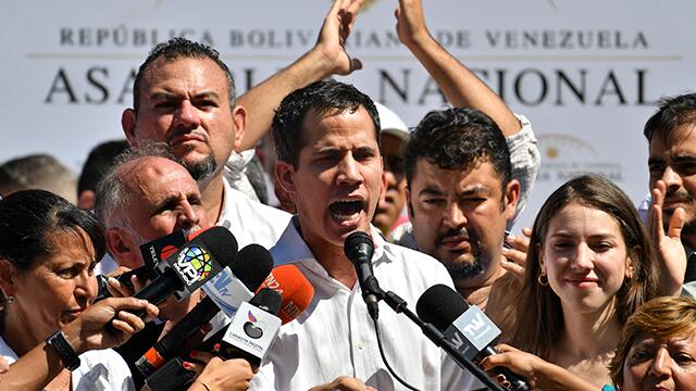 “Nosotros no tenemos miedo, los que tienen miedo están en Miraflores”: Juan Guaidó “Nosotros no tenemos miedo, los que tienen miedo están en Miraflores”: Juan Guaidó