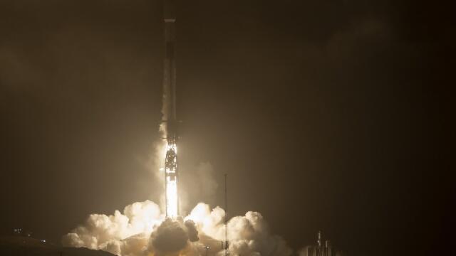 Despegó la nave espacial de la NASA que impactará con un asteroide para desviarlo Despegó la nave espacial de la NASA que impactará con un asteroide para desviarlo