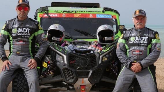 Mateo Moreno y Javier Vélez durante el Rally Dakar 2023