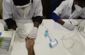 372037_Test coronavirus. Foto: AFP