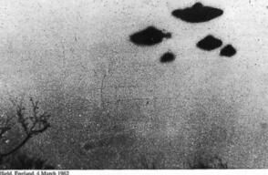 135305_Avistamiento en Sheffield, Inglaterra, el 4 de marzo de 1962 – Foto: CIA