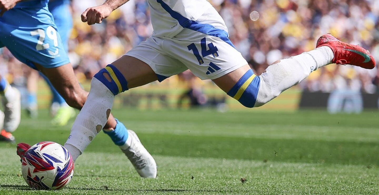 Acción de juego en el fútbol inglés.