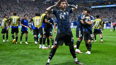 Celebración de Enzo Fernández con la Selección de Argentina 