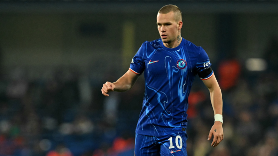 Mykhaylo Mudryk; con Chelsea 