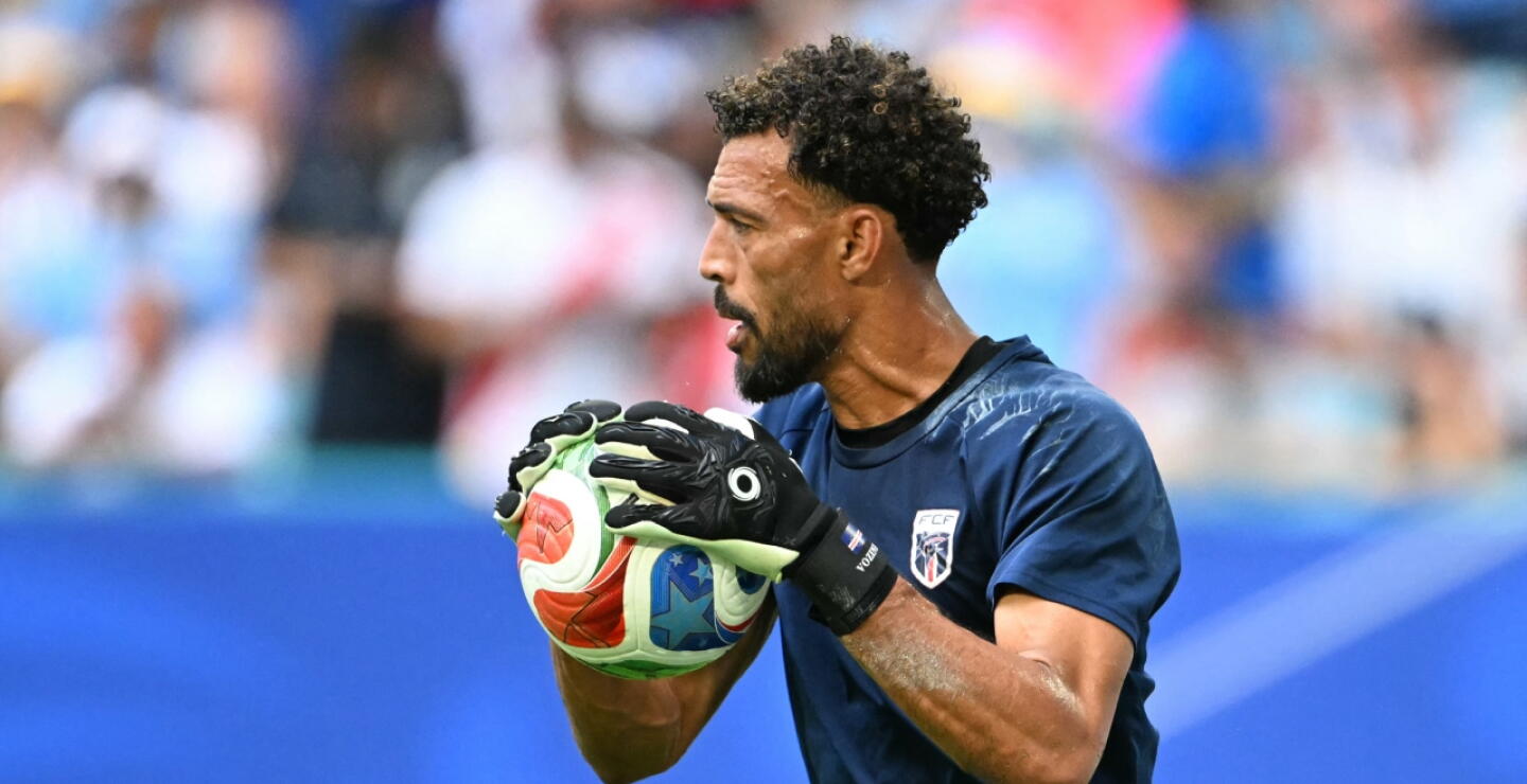 Vozinha será nuevo arquero del Colo Colo. 