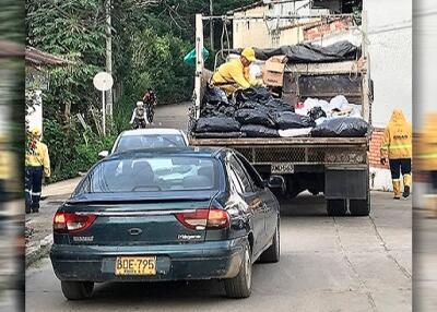 357133_BLU Radio. Operarios Emab / Foto:Suministrada