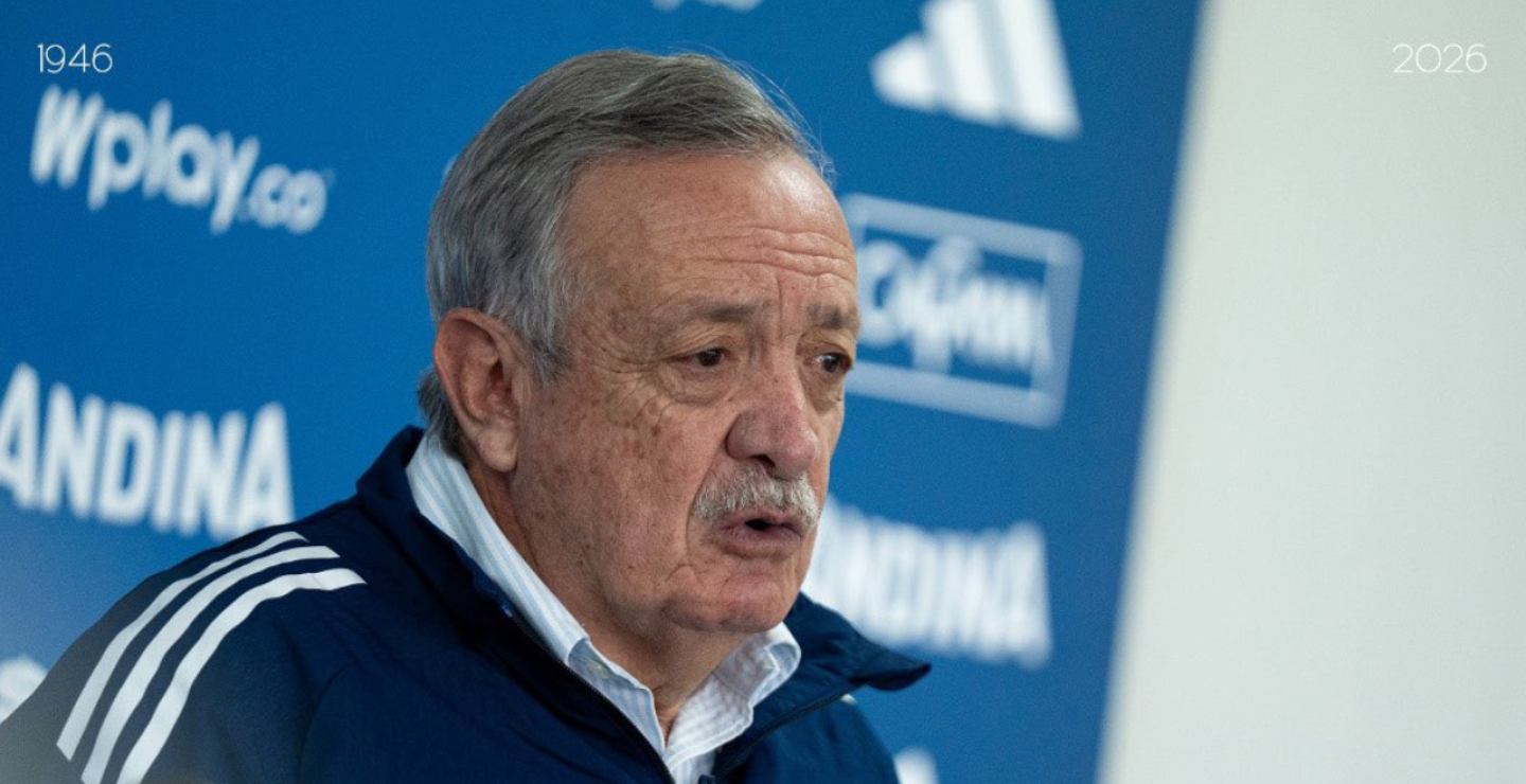 Enrique Camacho, presidente de Millonarios, en rueda de prensa.