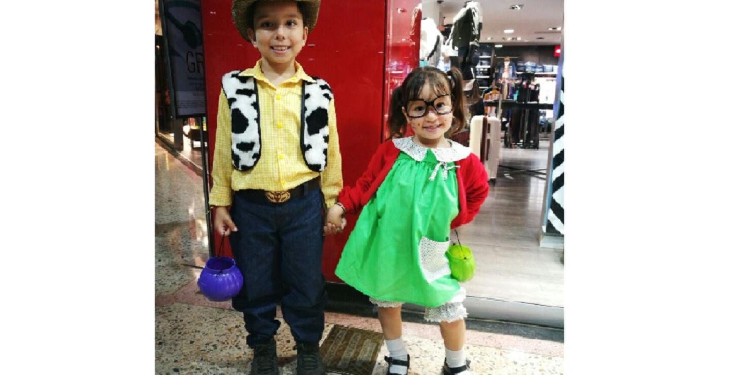 272553_Chilindrina y 'Buddy' foto autorizada