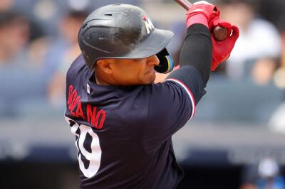 Donovan Solano, beisbolista colombiano, en la MLB Donovan Solano, beisbolista colombiano, en la MLB