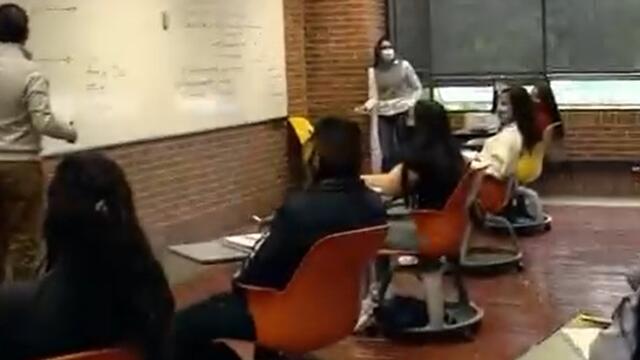 Vuelta de colegios y universidades en Bogotá Vuelta de colegios y universidades en Bogotá