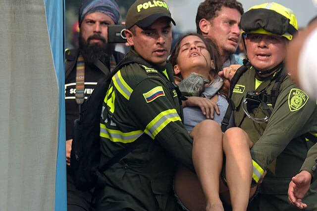 Al menos 286 heridos durante disturbios en puentes fronterizos entre Colombia y Venezuela