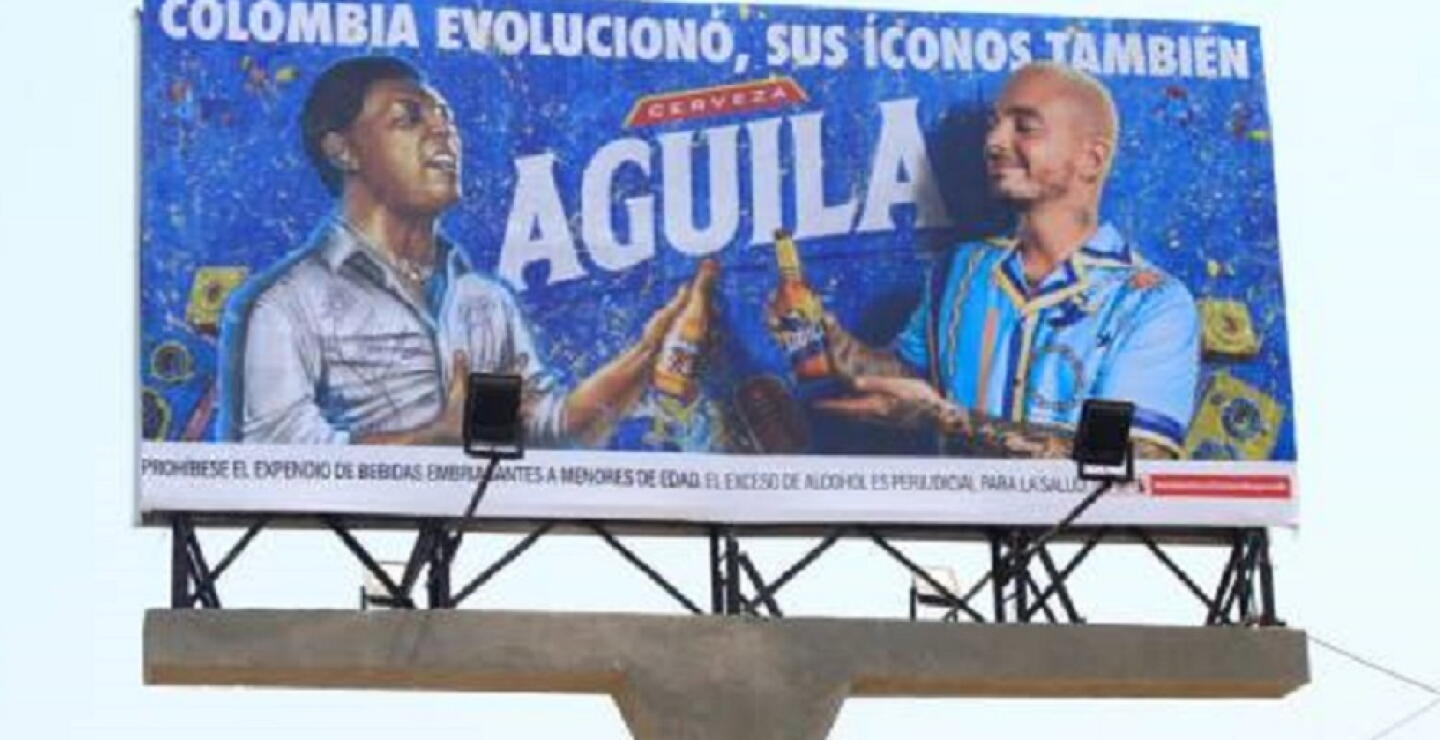 328950_BLU Radio. Valla publicitaria de Cerveza Aguila en Cartagena / Foto: Twitter