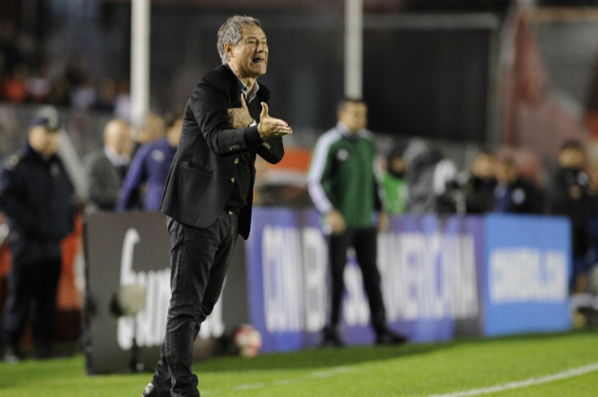 Ariel Holan le habría dicho no a la propuesta de Atlético ...