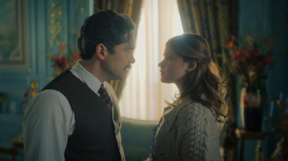 La casa de los espíritus llega a Prime Video: Alfonso Herrera y Nicole Wallace hablan en exclusiva