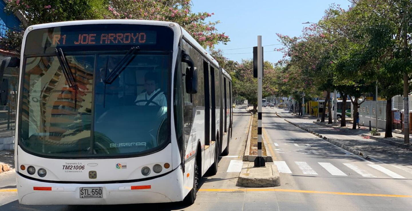 362621_BLU Radio // Operación de Transmetro // Foto: Transmetro