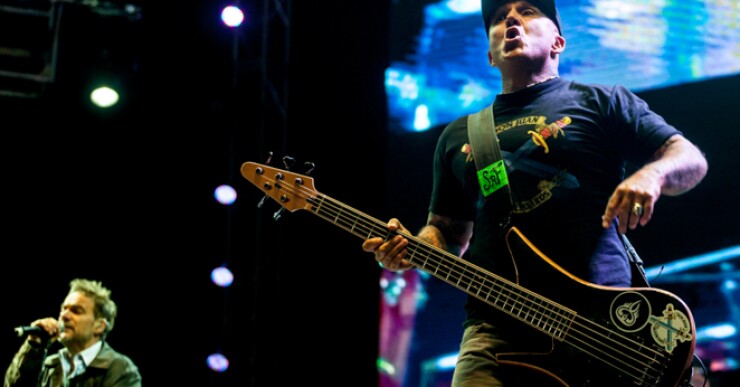 303269_140405_losfabulososcadilacs_jjh_14.jpg