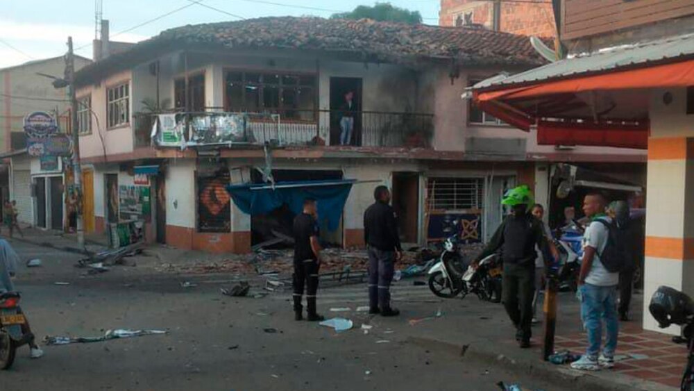 Jamundi-Valle-Cauca-Atentado.jpg Jamundi-Valle-Cauca-Atentado.jpg