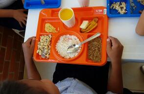 302826_BLU Radio. Programa de Alimentación Escolar / foto: Gobernación de Santander