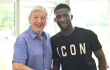 Jefferson Lerma junto a Roy Hodgson, su DT en el Crystal Palace.