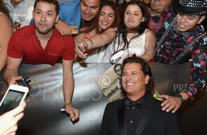 131428_1-carlos-vives.jpg