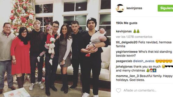 191637_navidadfamoso.jpg 191637_navidadfamoso.jpg