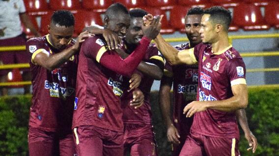 Tolima contra Millonarios, por la ida de la final de la liga colombiana Tolima contra Millonarios, por la ida de la final de la liga colombiana