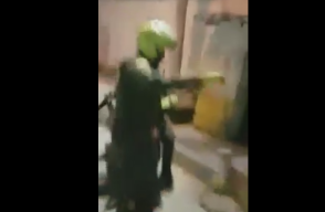 297386_Blu Radio/ Policia con pistolas eléctricas en mano. Foto: Cortesía