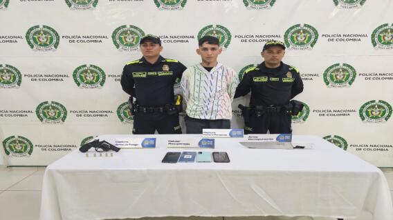 Ladrón Bucaramanga.jpg Ladrón Bucaramanga.jpg