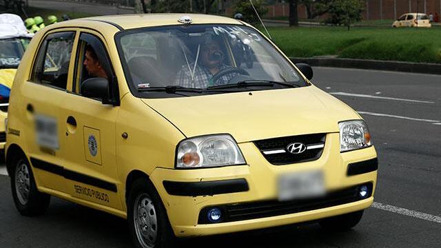 ¿Son los taxis tipo zapatico tan inseguros como dice el ministro de Transporte?