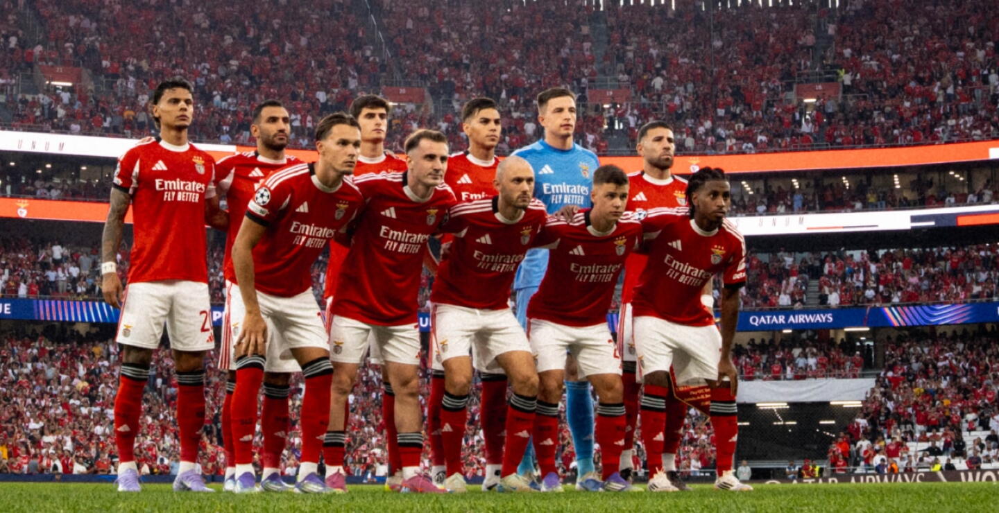 Richard Ríos en la formación del Benfica frente a Fenerbahçe.