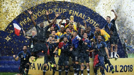 Selección Francia de fútbol celebrando el campeonato mundial Rusia 2018