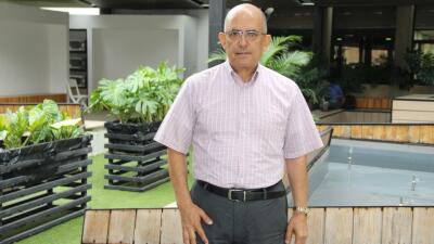 El director es indagado por una reunión que se realizó en un gimnasio de Yarumal, para hacer propaganda a su primo, John Jairo Berrío López. 