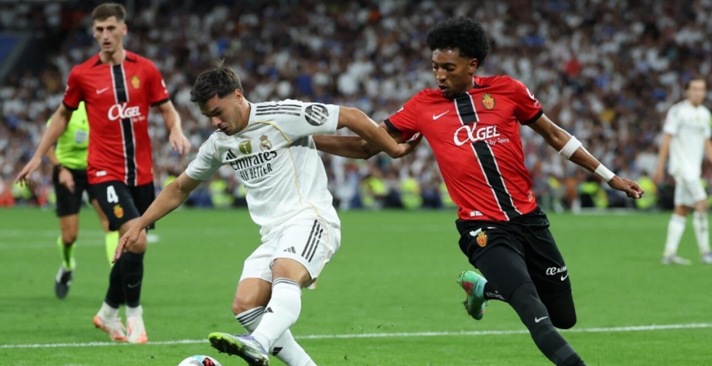 Johan Mojica en Real Madrid vs. Mallorca por la Liga de España. 