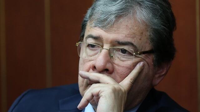 ¿Quién vio como una bofetada que Carlos Holmes Trujillo fuera nombrado mindefensa?