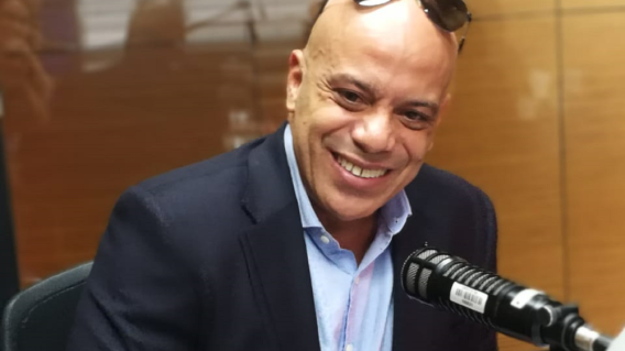 350609_BLU Radio. Mesa BLU // Foto: BLU Radio