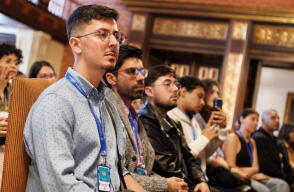 Llegan a Colombia 48 estudiantes extranjeros 
