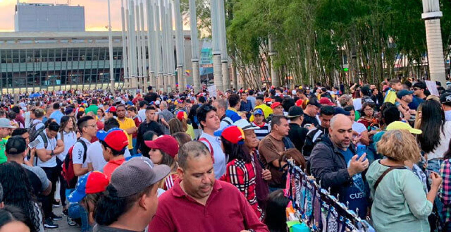 venezolanos-en-medellin_0.jpg