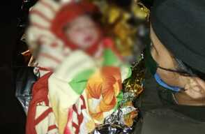 370539_Bebé que nació en plena vía pública en Medellin. Foto: Cortesía