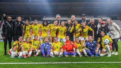 La Selección Colombia femenina Sub-17 se enfrenta a Chile por el Sudamericano.  La Selección Colombia femenina Sub-17 se enfrenta a Chile por el Sudamericano.