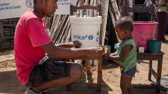 330128_Foto: Blu Radio - Agua potable // AFP