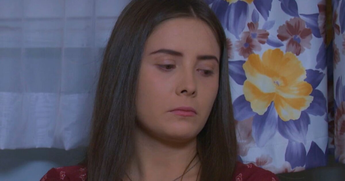 217209_elif-1.jpg